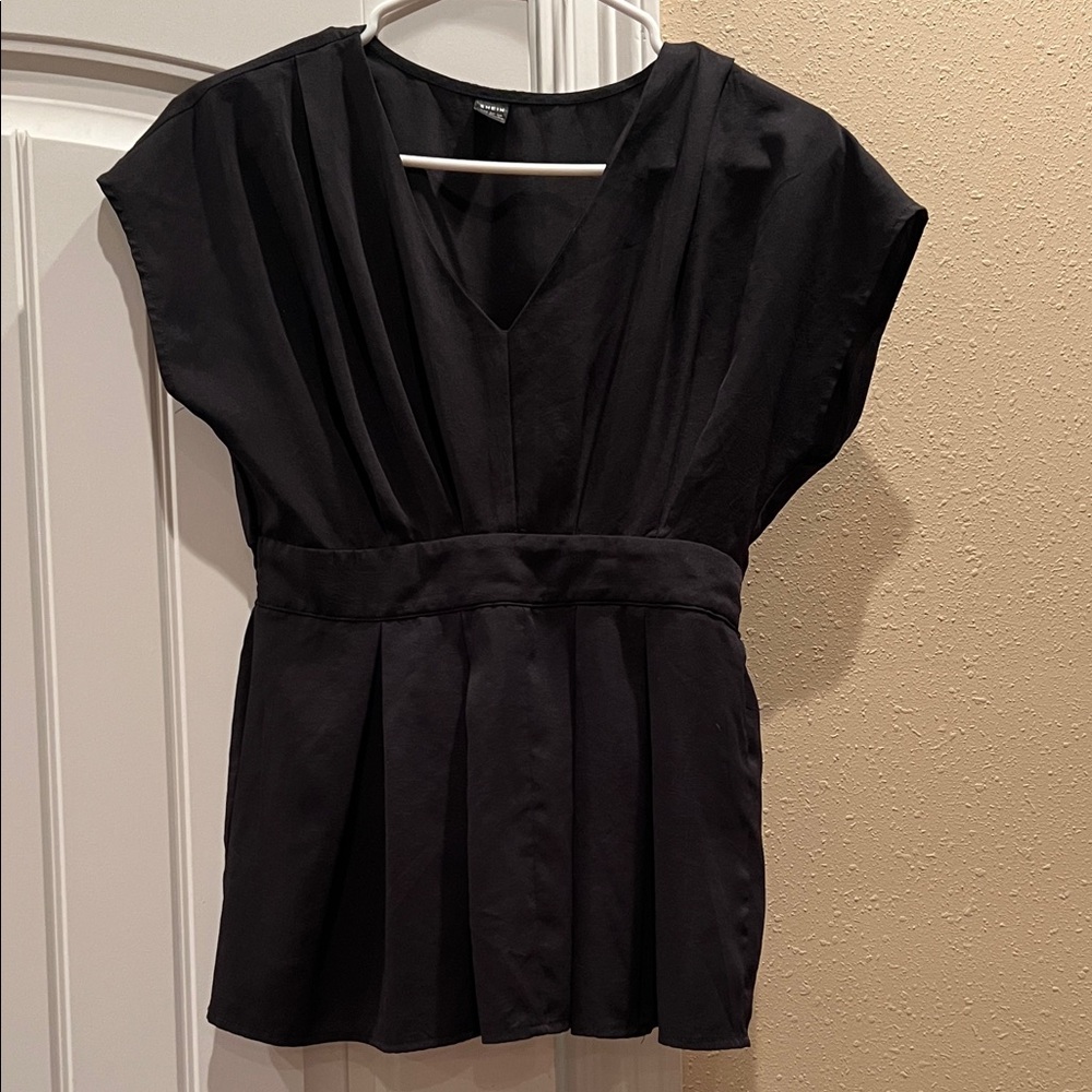 SHEIN Elegant Black V-Neck Blouse